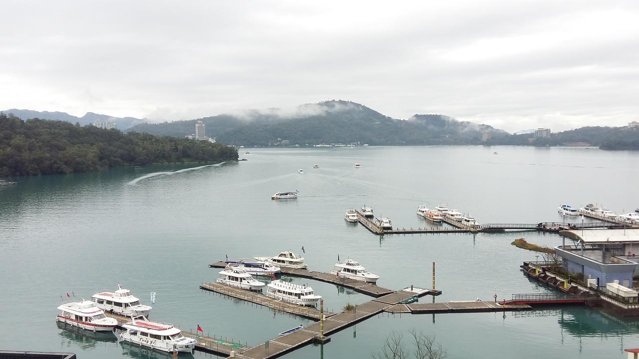 Yi Da Lakeside Hotel Jücsi Kültér fotó